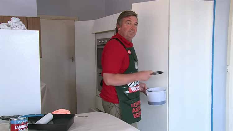 How To Paint The Cabinets in an RV