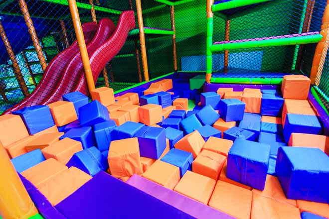 how to build an indoor playground