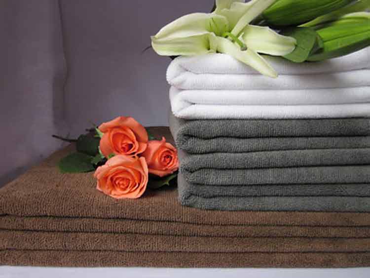 How to Clean a Microfiber Towel